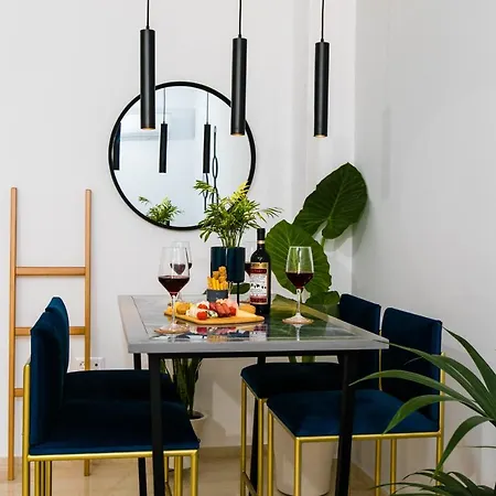 #avant_garde #beach 2',downtown 5' アパート *